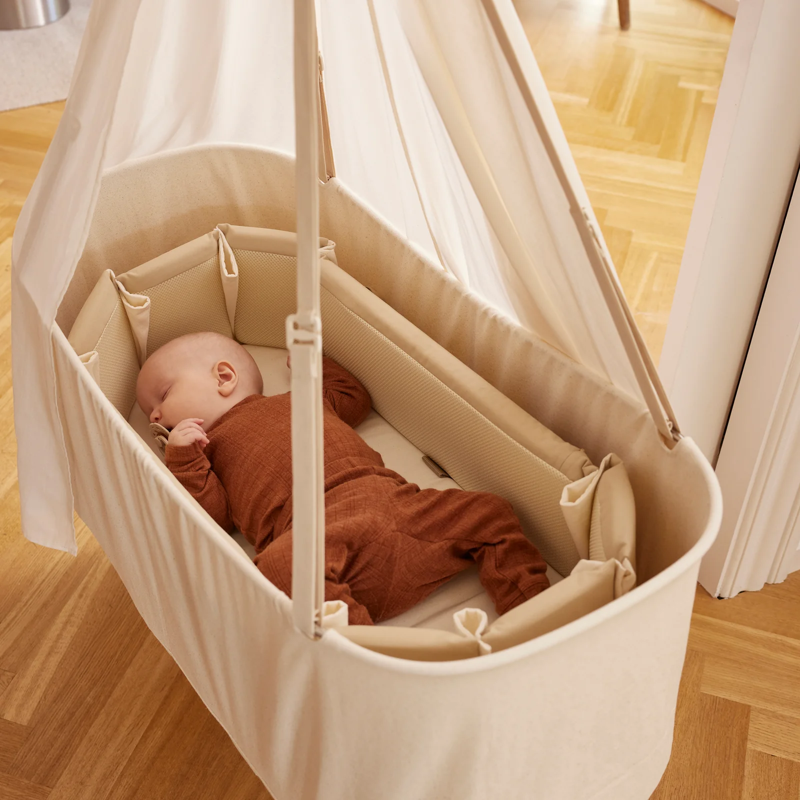Baby Cradle with cradle bouncer & stand (premium) - Image 5